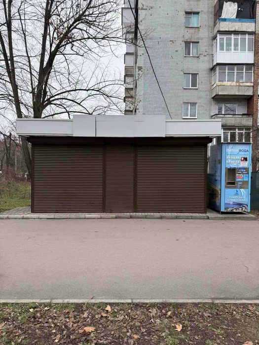 Продам нежитлову торгівельну споруду червона лінія