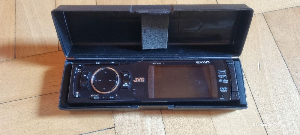 Radioodtwarzacz CD/DVD JVC KD-AVX11