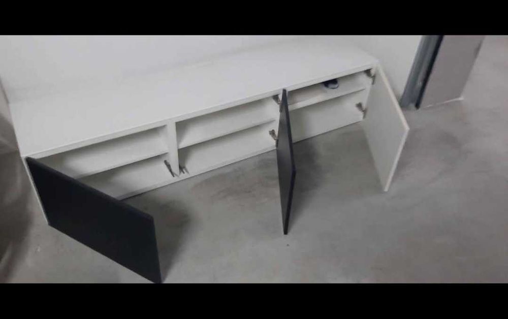 Móvel de TV como NOVO