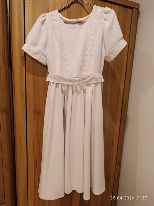 Sukienka biała komunijna