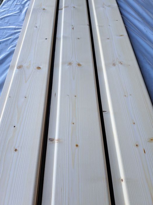 Podbitka dachowa deska elewacyjna szeroka 146 mm