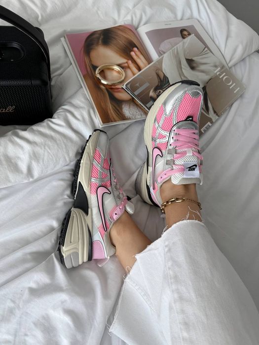 Кросівки Кроссовки Nike Runtekk Pink Black Кросовки повсякденні