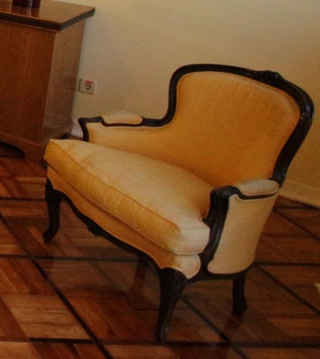 Vendo 2  bergères  estilo Luís XV 400€