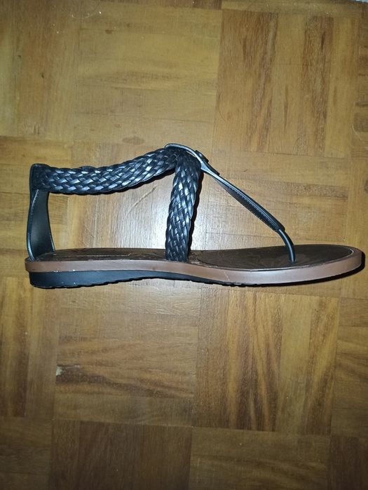 Sandálias Ivete Sangalo grendha