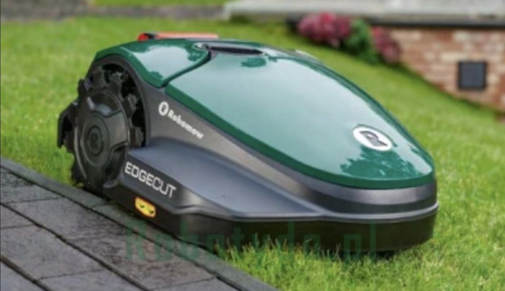 Robot koszący Robomow RKS 1500 nowy z przewodem ograniczajacym