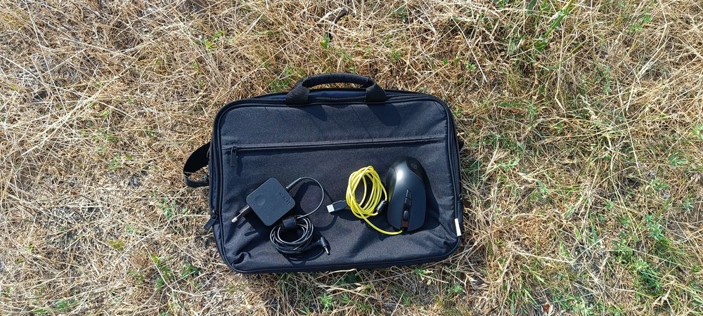 Продаю   Leonovo V15-IGL