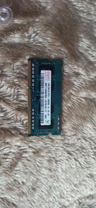 Модуль пам`ятi  Hynix 1GB SO-DIMM ( ноутбук )