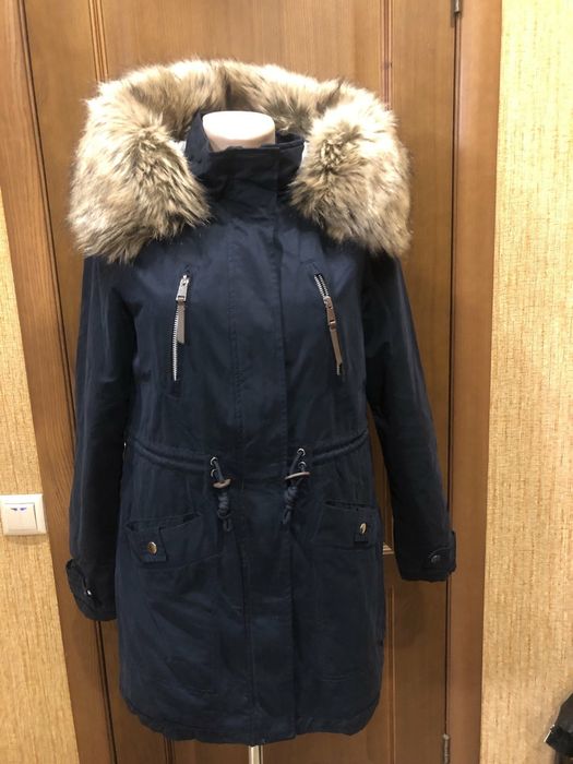 Жіноча куртка парка