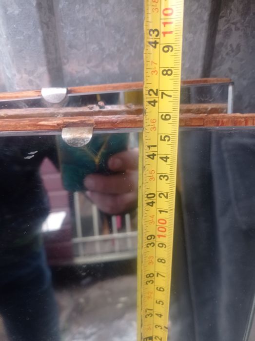 Зеркало .2 штуки 105*23