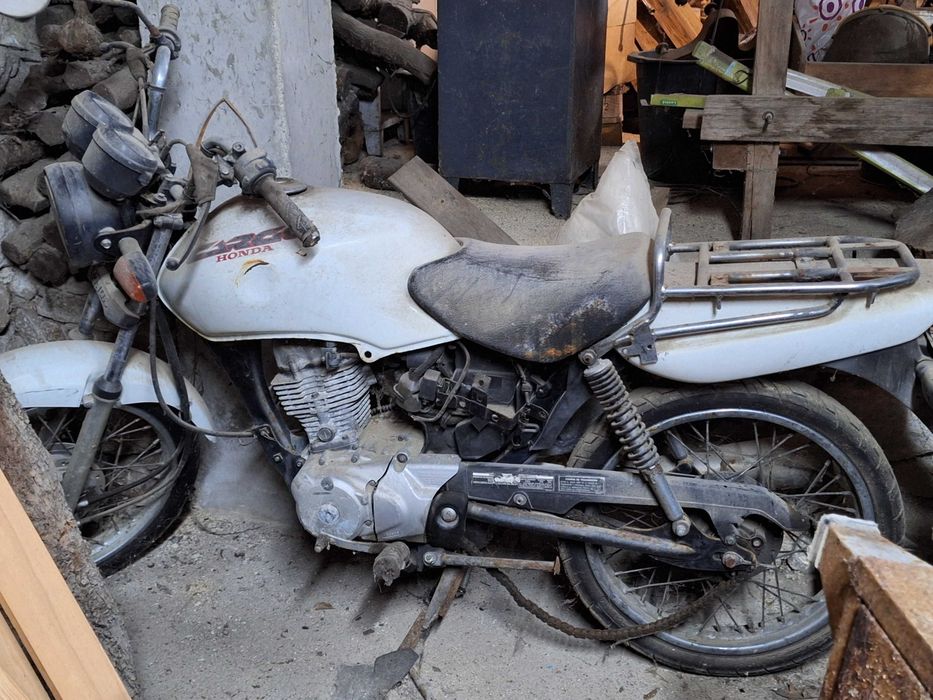 Moto honda 125 para peças