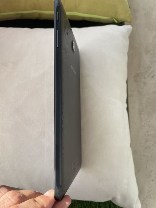 Samsung Galaxy Tab E 9.6 SM-T560