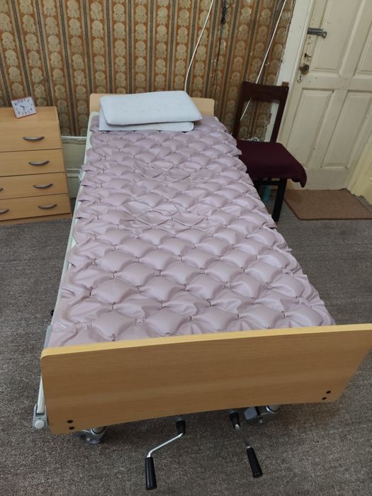 Colchão anti escaras com motor como NOVO