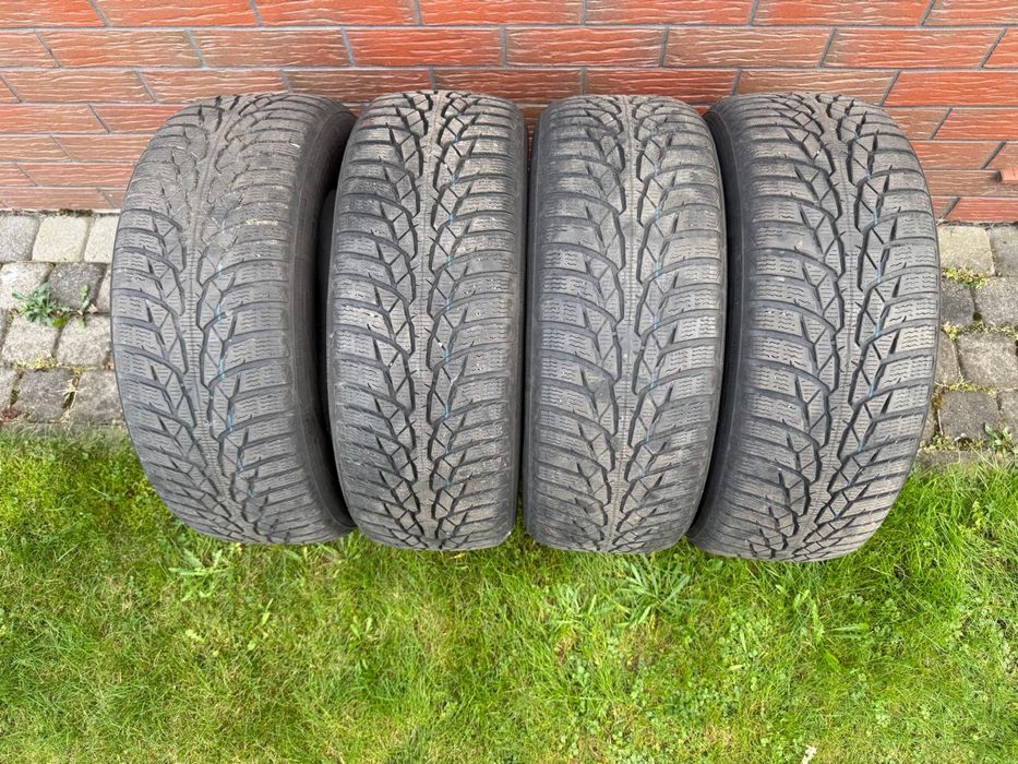 4xNokian WR D4 215/60 R16 99H HL- zimowe- DOT 2019