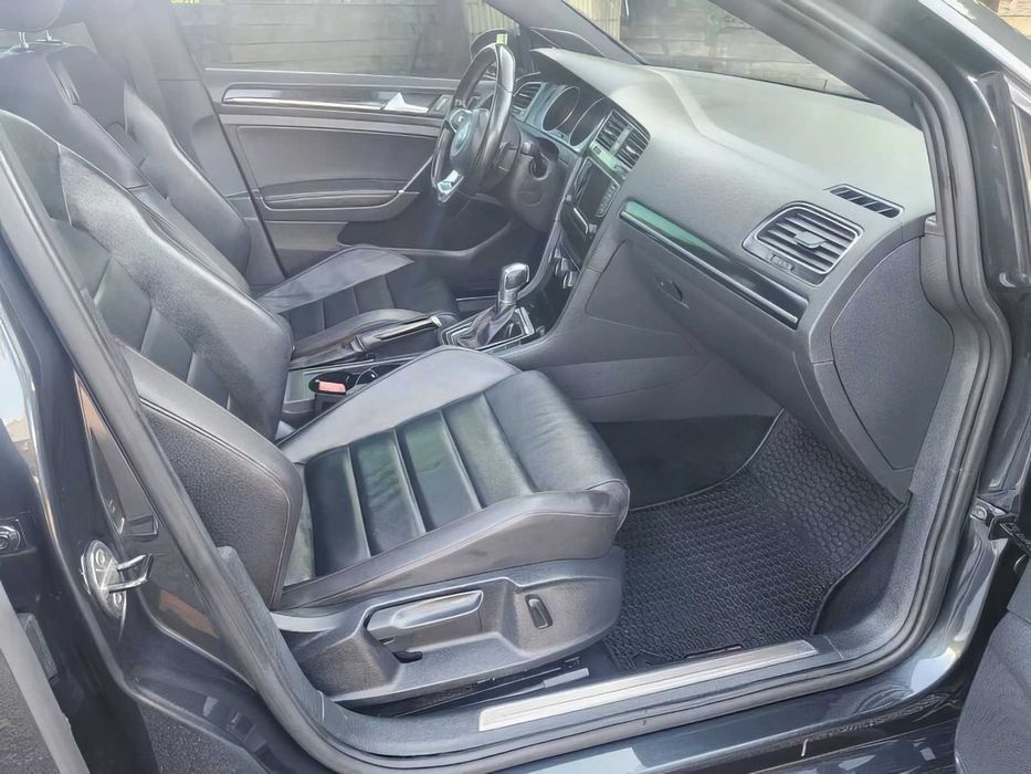 Volkswagen Golf GTI SE      2015