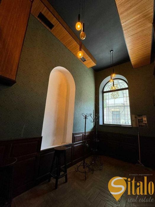 Оренда універсального нежитлового приміщення у центрі міста Дрогобич