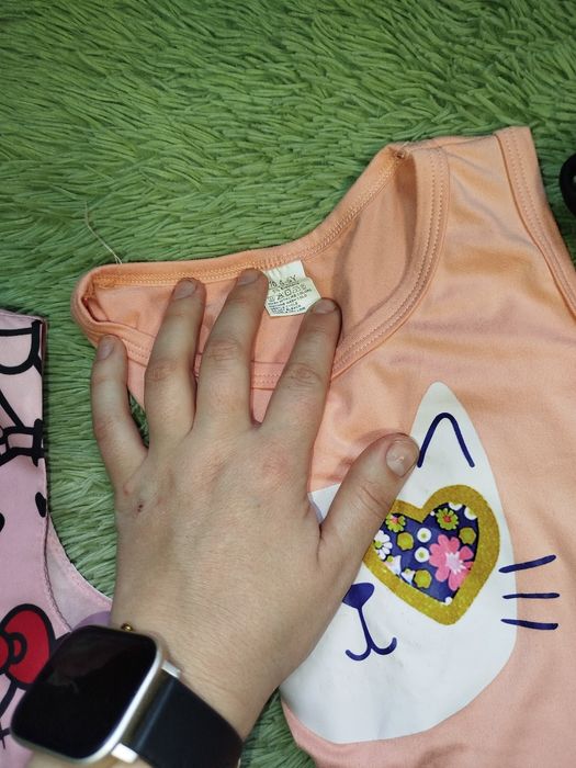 Сукні 104-110 ціна за всі