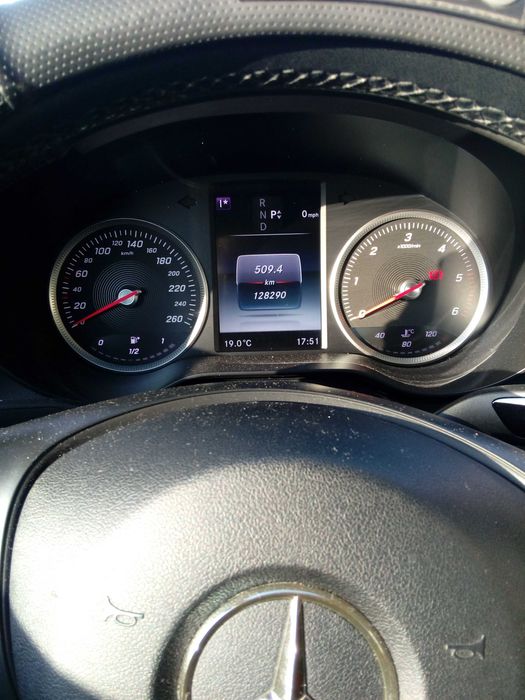 Mercedes C200d Avantgarde auto 2017 nacional revisões na marca