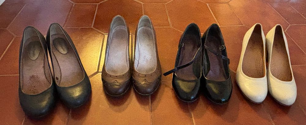 Sapatos Hush Puppies e Outras Marcas