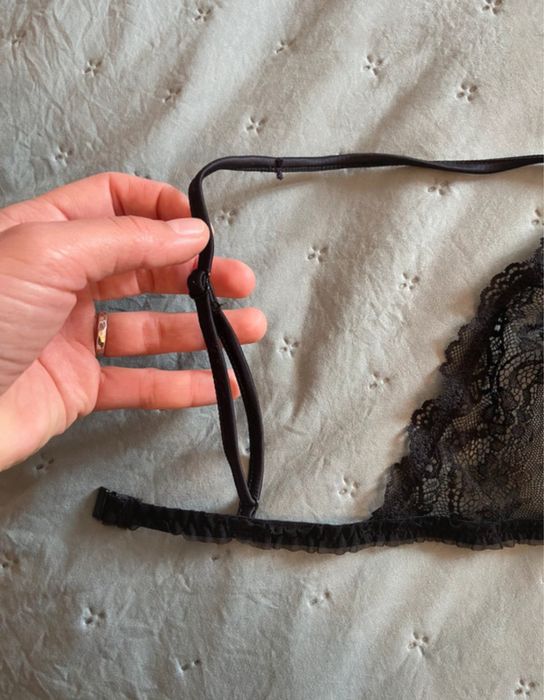 Soutien rendado semi-transparente