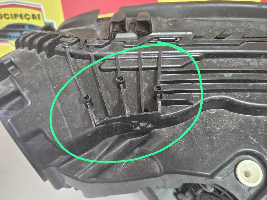 Otica Esquerda Mercedes-Benz GLC (X254) | 139704