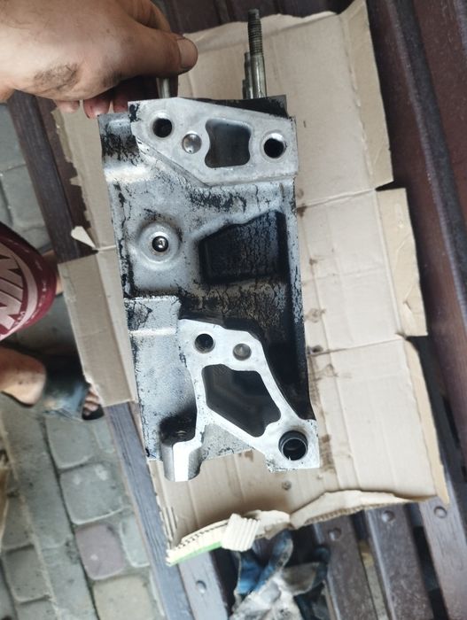 Гбц головка блока Пежо форд цітроен 1.4 hdi tdci