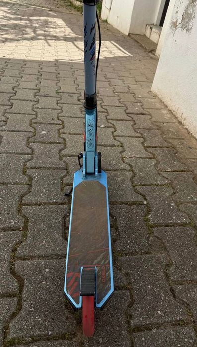 Trotinete com Travão no Guiador e Suspensão Criança MID 5 Grafismo Azul