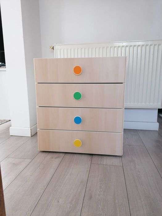 Komody do pokoju dziecięcego