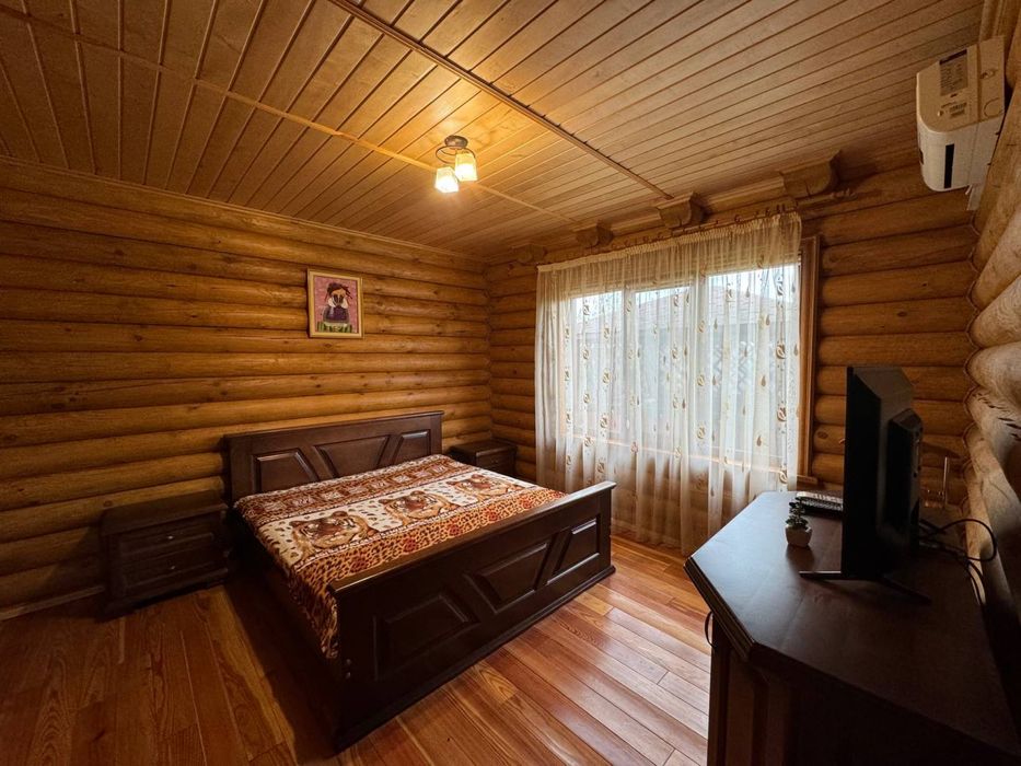 Продається база відпочинку с. СВІТЯЗЬ