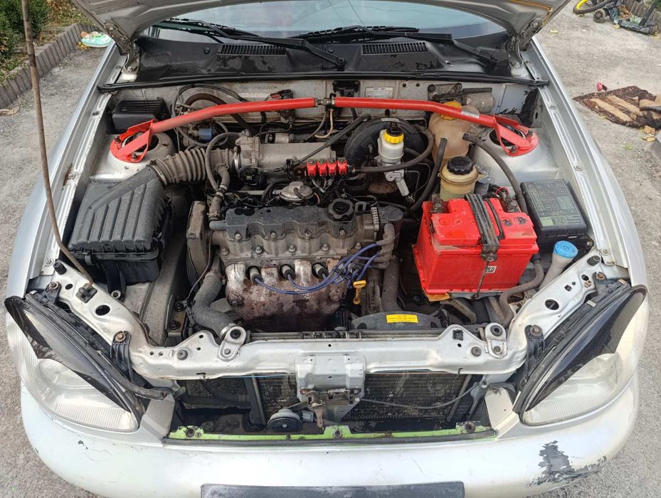 Продаю Ланос 2011 р. 1,5 газ бенз