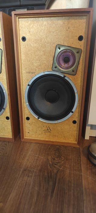 Kolumny WHARFEDALE Linton 2