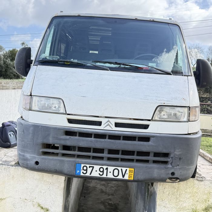 Vendo carrinha leia descricao