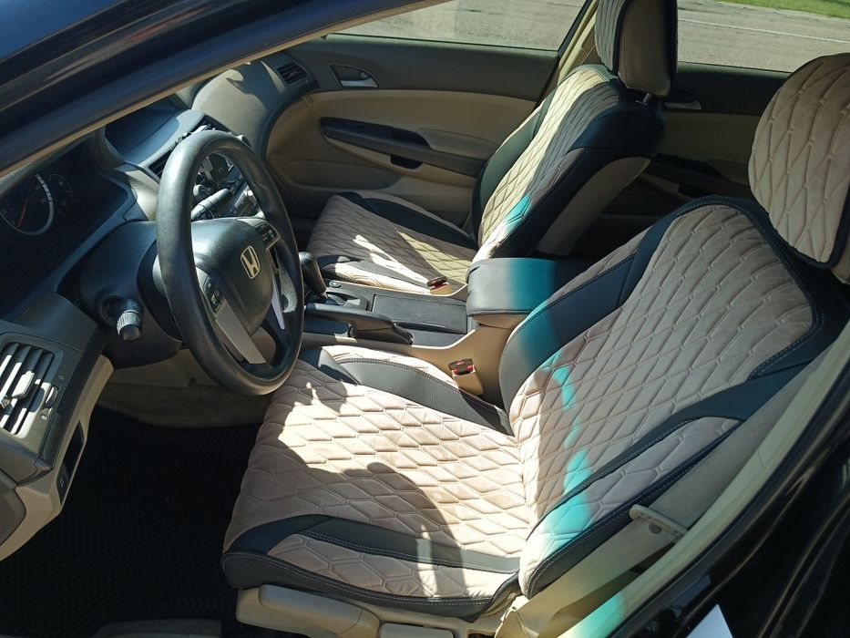Honda Accord 8 2,4 газ, бензин