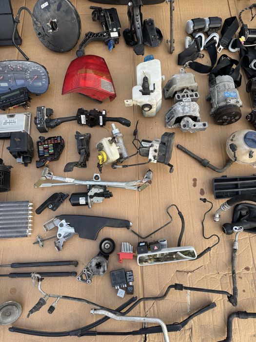 Golf 4 IV licznik kompresor rozrusznik alternator amortyzator części