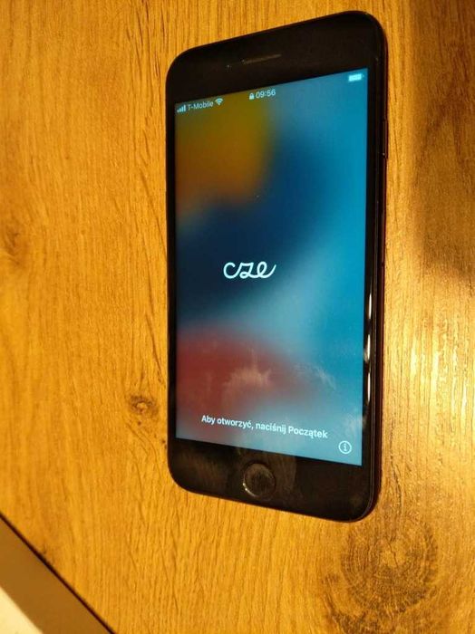 Sprzedam I Phone 7 128 black w Bardzo dobrym STANIE !! TYLKO 459,99ZŁ!