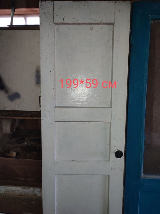 Двері дерев'яні .