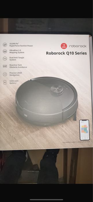 Робот-пилосос з вологим прибиранням RoboRock Q10 VF Black