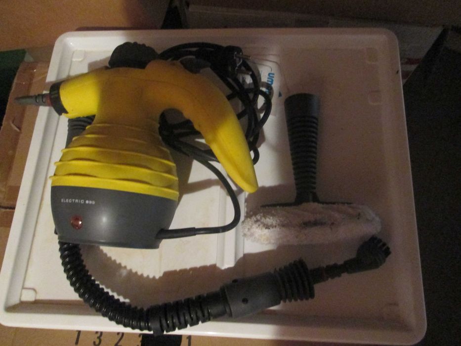 Sprzedam oczyszczacz parowy - 900 W