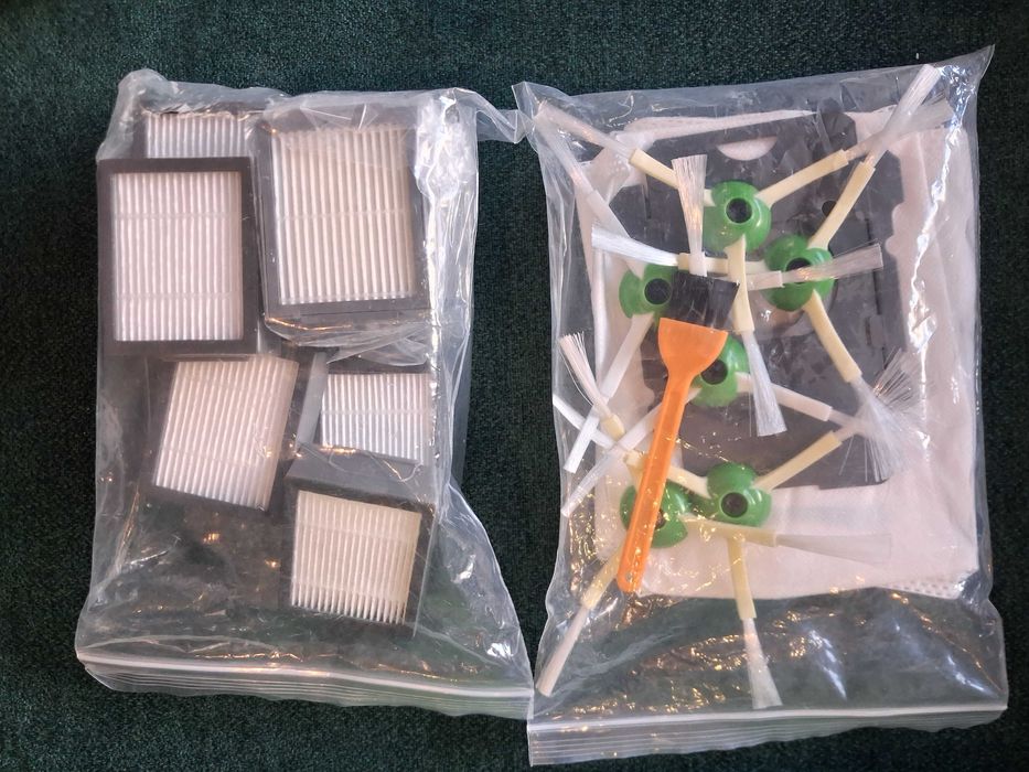 iRobot Roomba J9+ ze stacją Clean Base