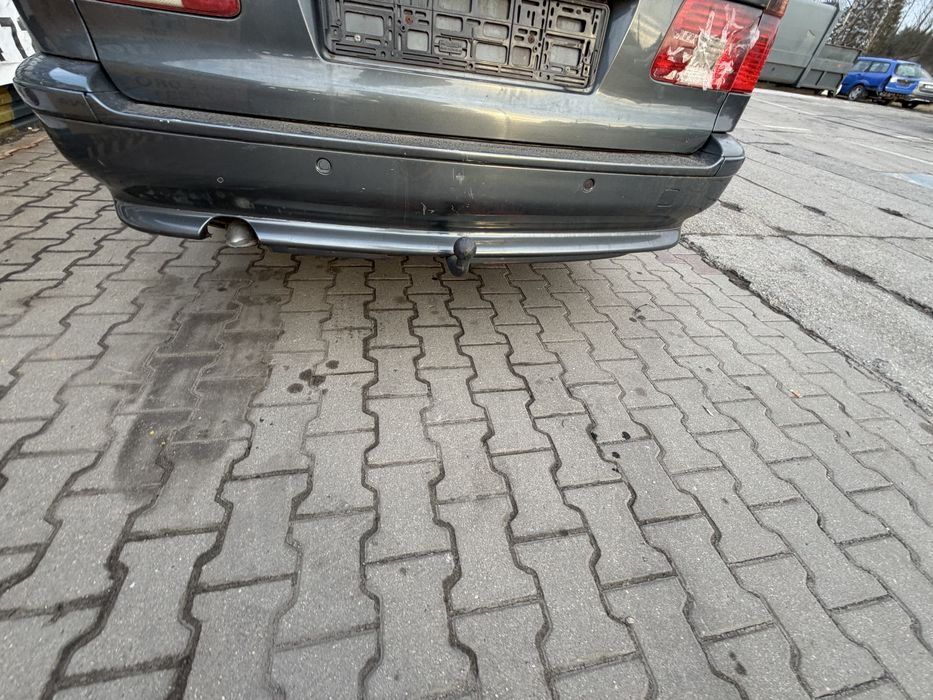 Zderzak tył BMW E39 Lift anthrazit 397/7 czujniki parkowania komplet