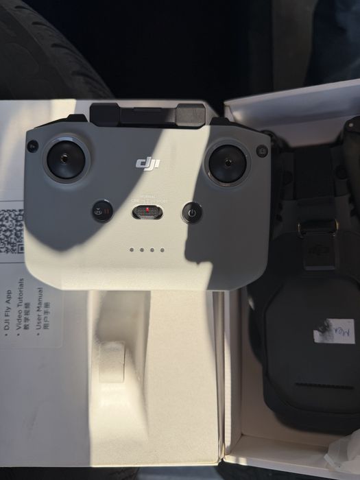 Mavic 3 DJI квадрокоптер