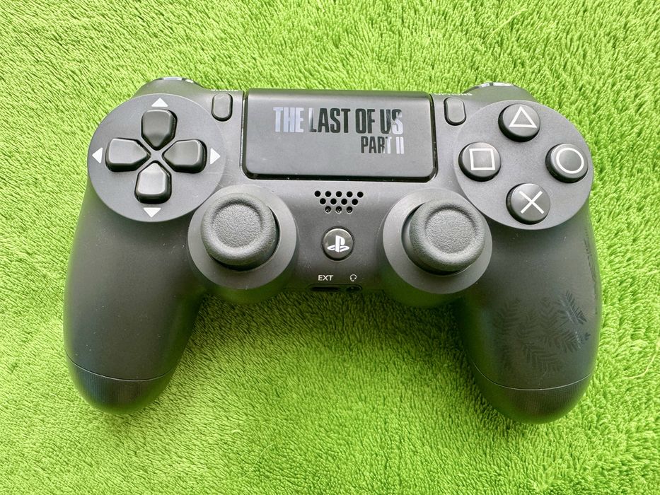 Dualshock 4 the last of us