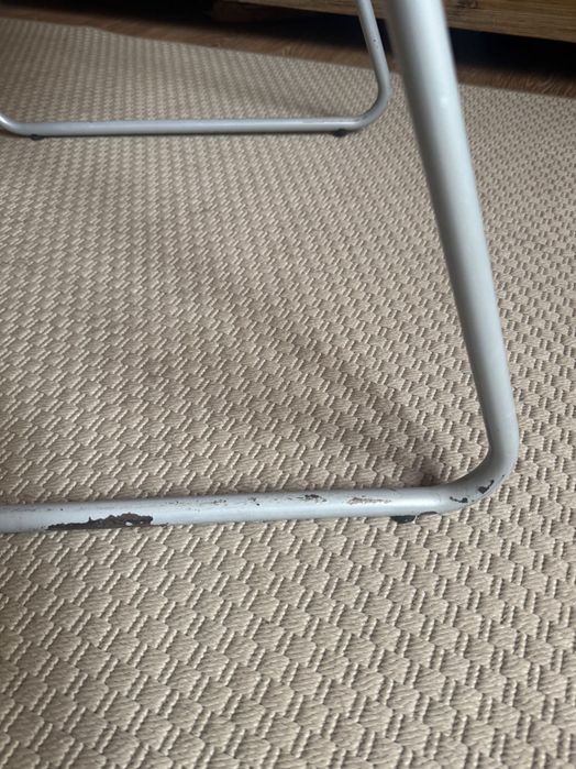 Ikea стілець пластиковий червоний