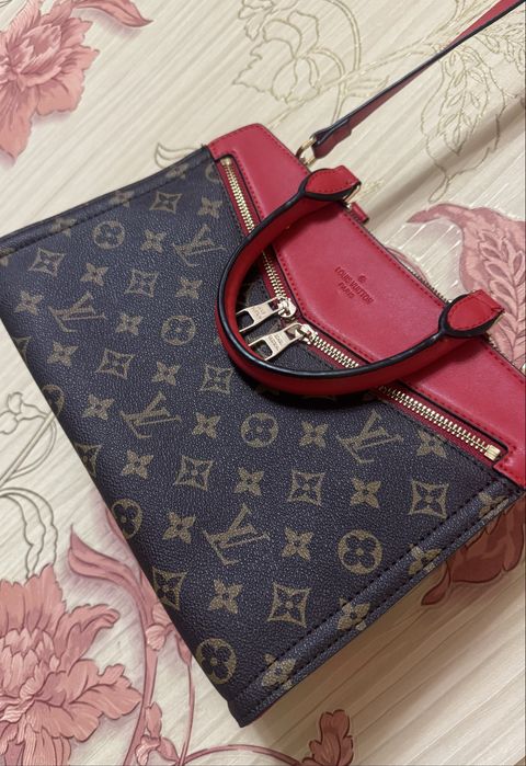 Сумка Louis Vuitton | Сумка через плече