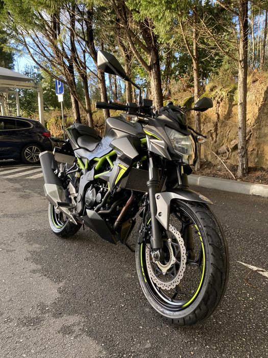 Kawasaki Z 125  Ano 2025 — Impecável