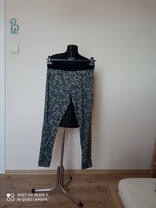 Legginsy sportowe moro  rozm M/L