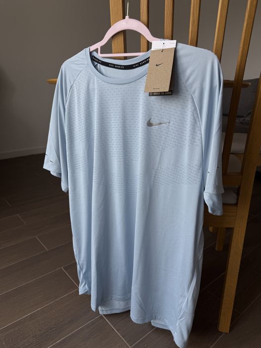 T-shirt de corrida Nike Dri-FIT ADV Stride Nova (XL, veste grande)