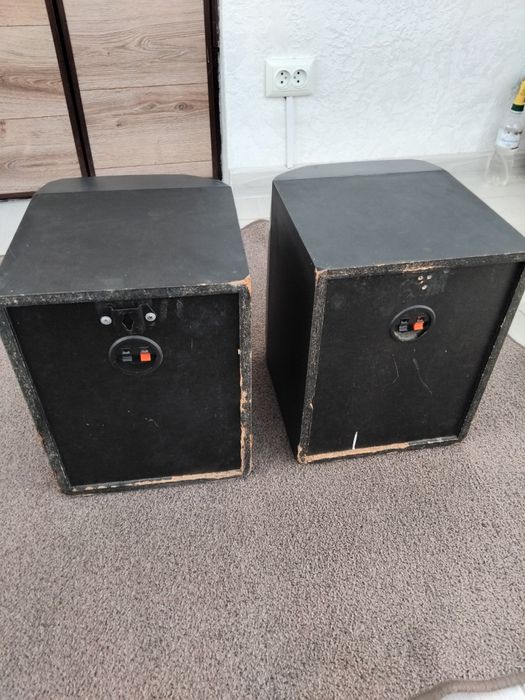 Колонки от муз.центра Aiwa t9