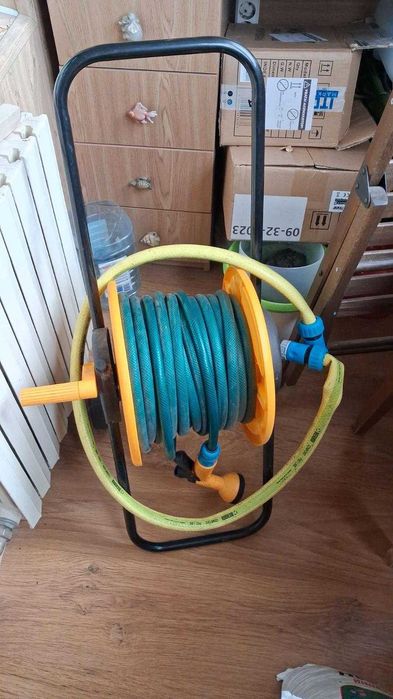 Шланг поливочный  с бобиной
