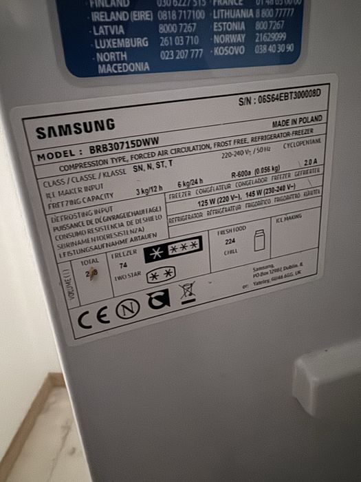 Lodówka do zabudowy Samsung jak nowa