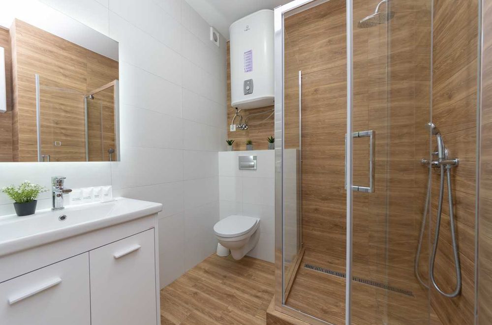 Завжди є світло! Затишна студія з панорамним видом на місто.